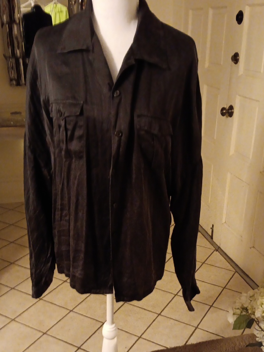 Women's Black Button-Front Blouse - Lightweight Long Sleeve